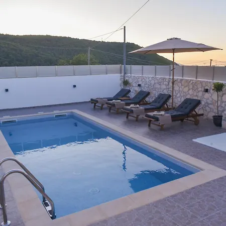 Ferienhaus Dimitras House